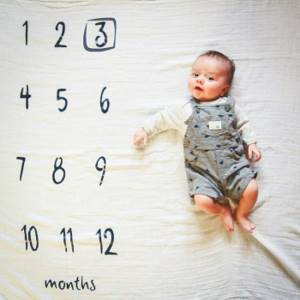 Поздравление с 9 месяцами жизни ребенку (девочке, мальчику)